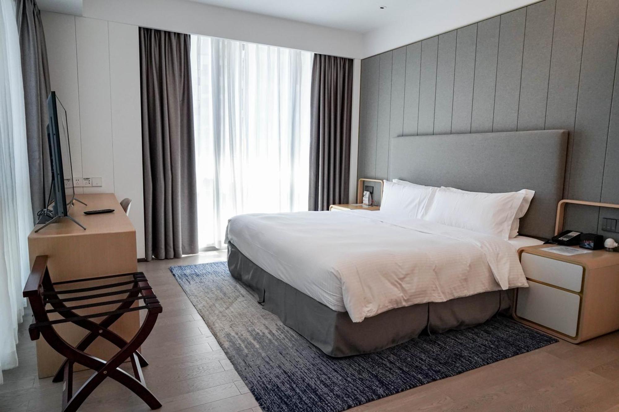 Ascott Raffles City Chongqing Exterior photo
