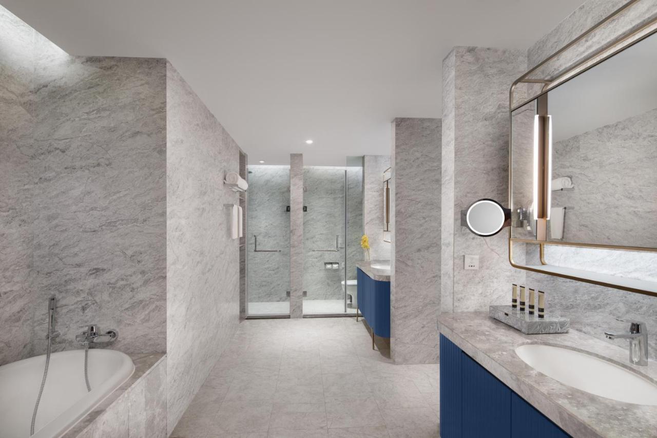 Ascott Raffles City Chongqing Exterior photo